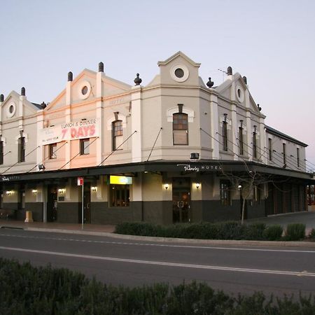 ססנוק Peden'S Hotel מראה חיצוני תמונה