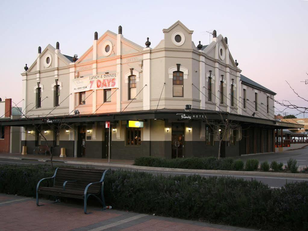 ססנוק Peden'S Hotel מראה חיצוני תמונה